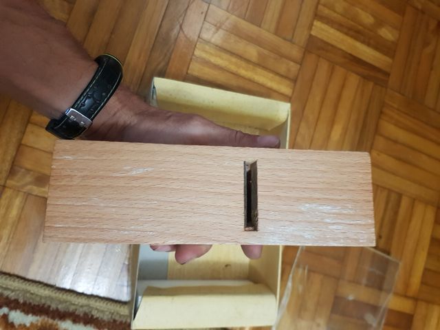 Cepillo madera, con suela de Haya al vapor tratado
