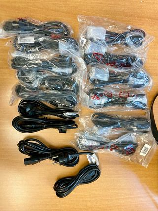 cavi e adattatori vari