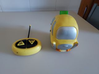 Coche teledirigido infantil