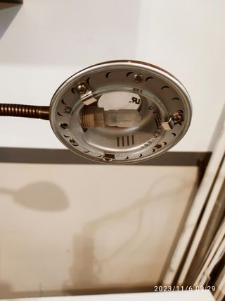 Lampara de pie bronce