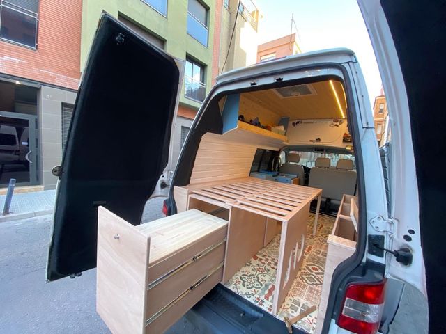 Mueble camper “Cama Rastrillo grande”