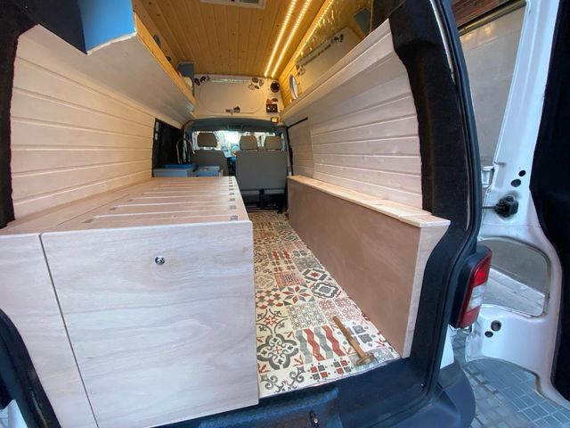 Mueble camper “Cama Rastrillo grande”