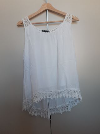 Camiseta blanca de tirantes