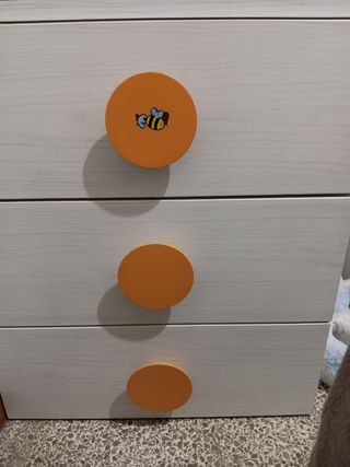 Mesita de noche niños