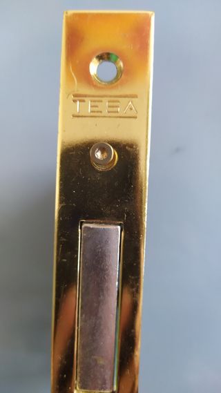 Cerrojo puerta completo