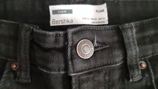 Pantalones tejanos Bershka