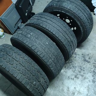 Ruedas furgo y tapacubos