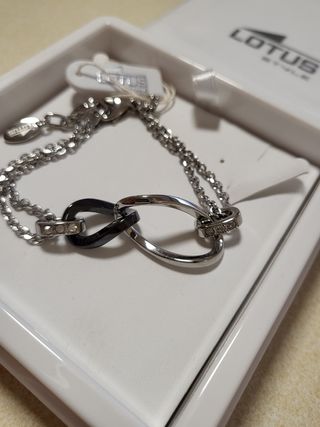 Pulsera infinito Lotus