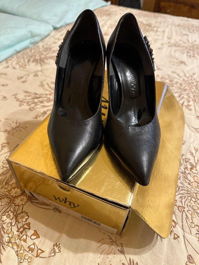 Scarpe nere con tacco a spillo Alberto Venturini