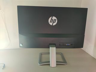 Monitor HP 22er, 21'5" + teclado y ratón