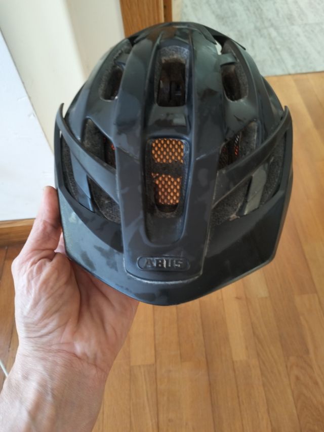 Casco abus moventor