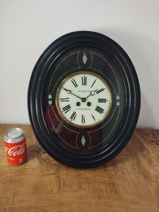 Reloj Ojo de Buey Ovalado