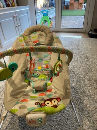 Hamaca Silla  Bebe  con jugetes / Mecedora