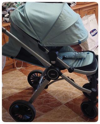 Carrito y sillita de bebé Chicco