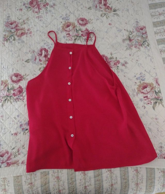 Blusa halter roja Pull&Bear