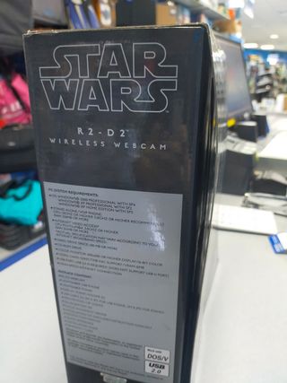 webcam R2D2 con espada laser