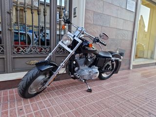 HARLEY DAVIDSON 883