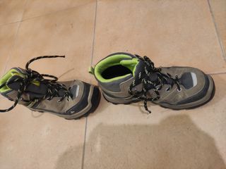 Botas montaña Quechua