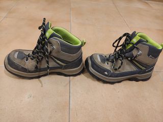 Botas montaña Quechua