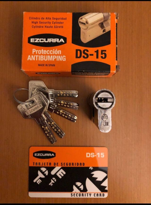 Bombillo Ezcurra DS-15 negro