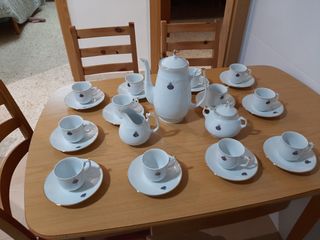Juego de cafe de porcelana de 12.