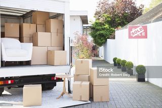 Moving services & storage. Frederico +34 615528965