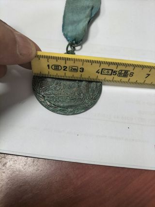 Medalla antigua premio a la  fidelidad a RENFE.