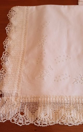 Juego de sabanas antiguas Bordadas Nuevo Nº47