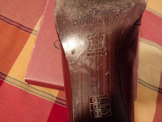 zapatos mujer en piel marrón