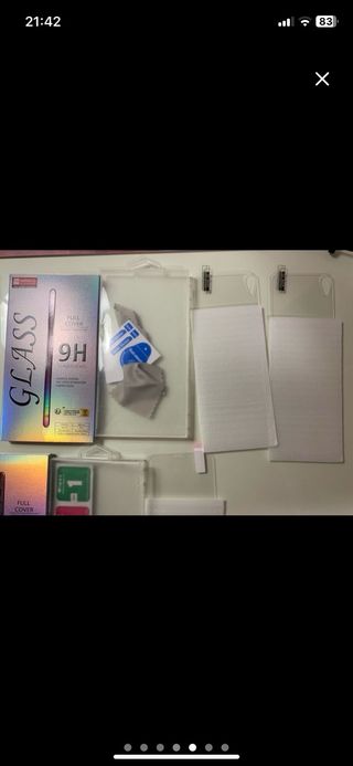 3 Cristales Templados y 3 plástico Iph XR Estrenar