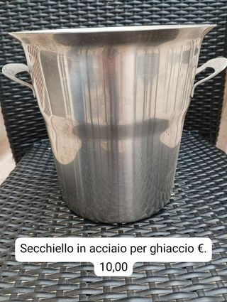 Secchiello per ghiaccio