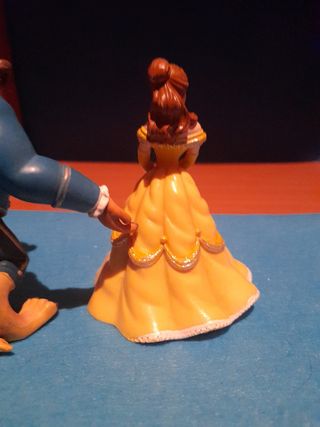 Figuras La bella y la bestia
