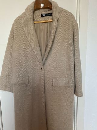 Abrigo ZARA beige 