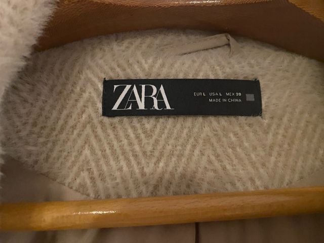 Abrigo ZARA beige
