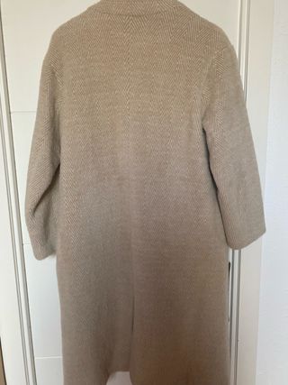 Abrigo ZARA beige 