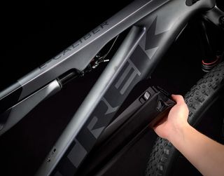 Trek E-Caliber Gen 2 Talla M E-bike de carbono