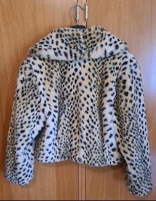 Abrigo corto, chaquetón leopardo