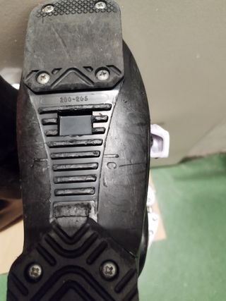 Bota esquí talla 200-205 (33)