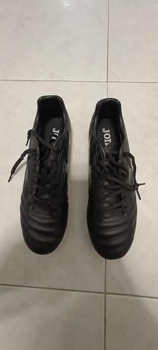 Botas de fútbol joma