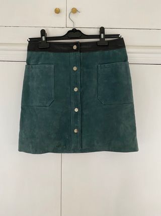 minifalda de piel de mango