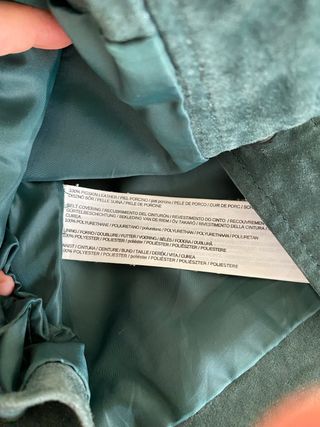 minifalda de piel de mango