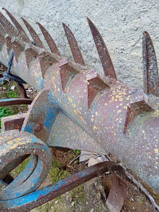 Arado cultivador