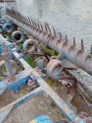 Arado cultivador