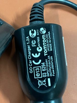 NAVEGADOR_TOMTOM 4Е103