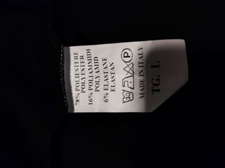 Abito nero monospalla