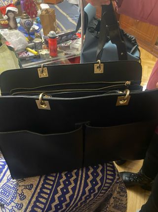 portadocumentos de Mujer