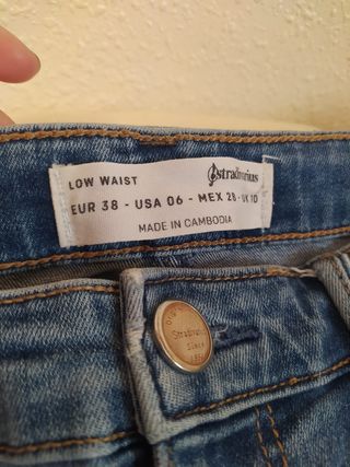 Vaquero Stradivarius estrecho