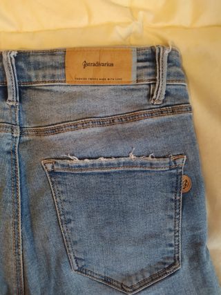 Vaquero Stradivarius estrecho