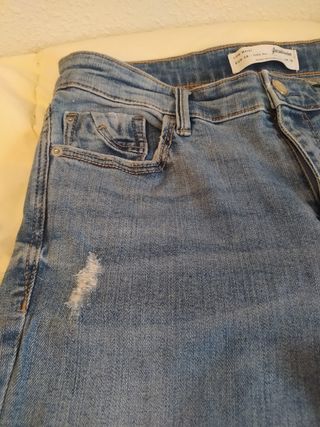 Vaquero Stradivarius estrecho