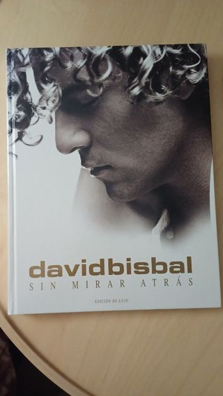 David bisbal.libro+2cds+Dvd.edición especial